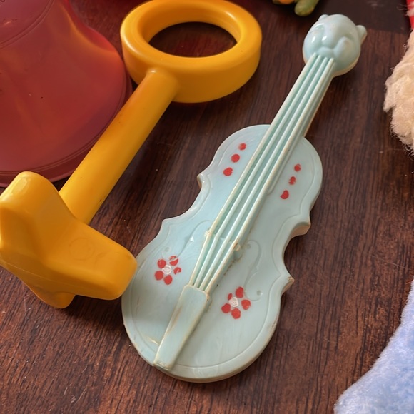 Vintage 70s/80s babies toys. Bells,raddles,keys,ect… - Picture 4 of 10